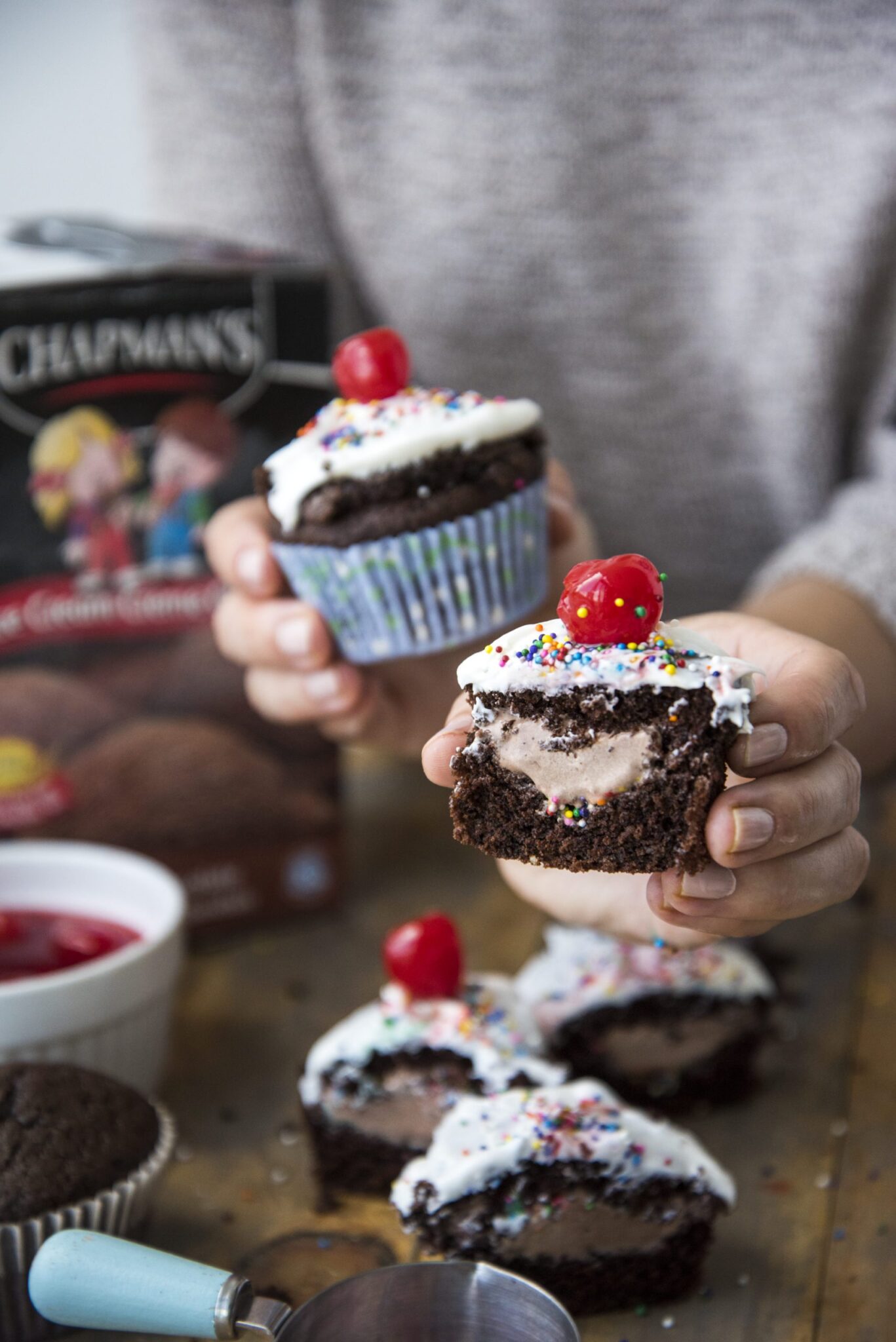 HCA_AUG31_IceCreamCupCakes5-scaled.jpg