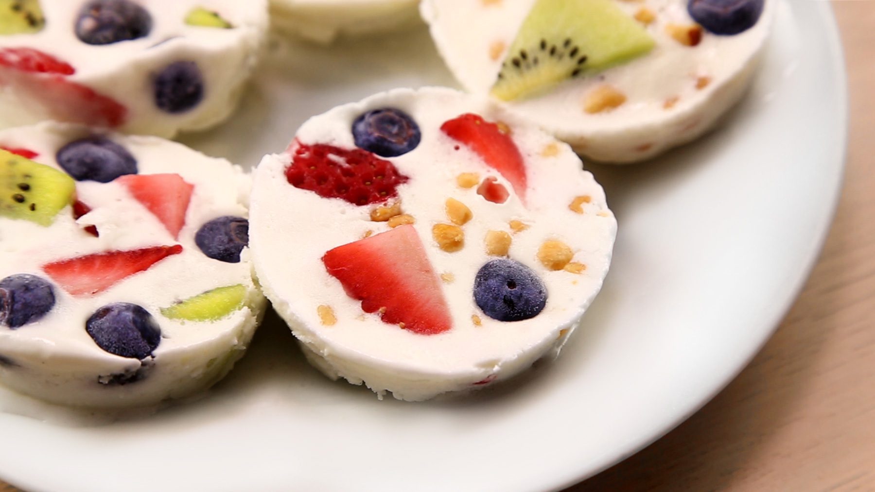 Chapman's Frozen Yogurt Cookies with fruit and nuts