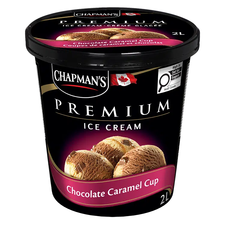 Crème glacée chocolat et coupe de caramel